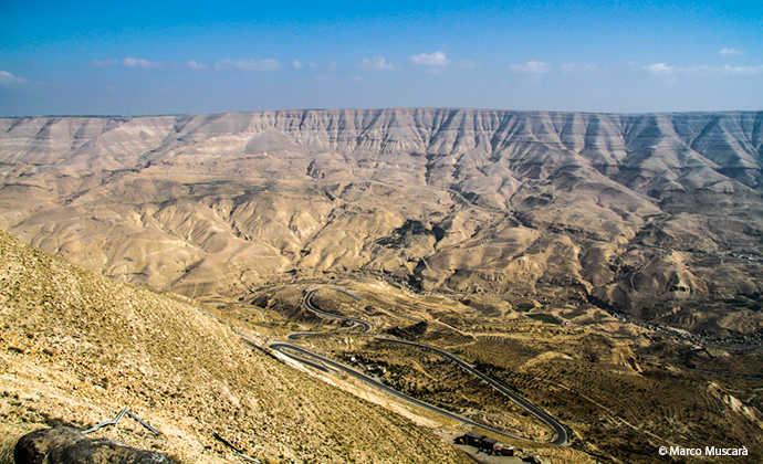 Wadi Mujib Jordan by Marco MuscarĂ
