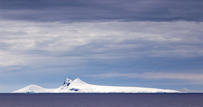 Iceberg South Georgia by letusgophoto